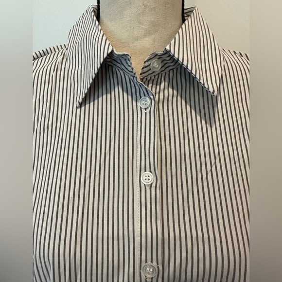 C striped women’s shirt, dress, SZ L gray/white NWOT - Picture 3 of 7
